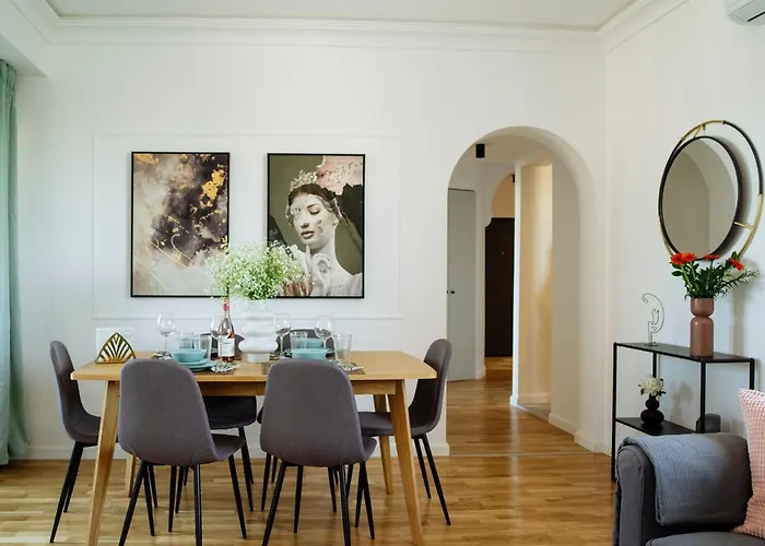 Sunny 3Br Midtown Flat - Amazing View Balcony