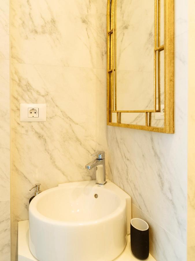 Apartment Sunny 3br Midtown Flat - Amazing View Balcony