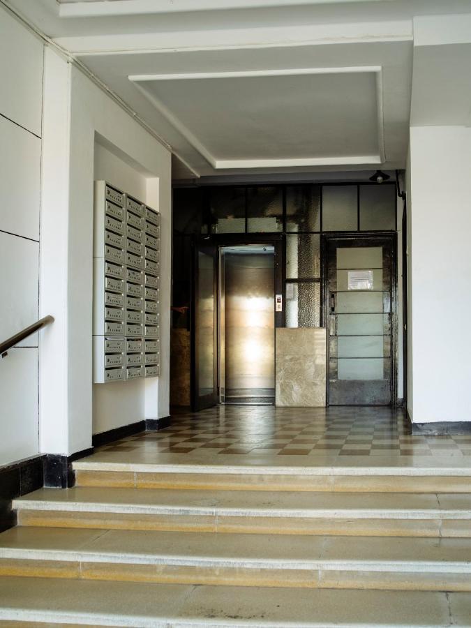 Sunny 3br Midtown Flat - Amazing View Balcony 公寓 布加勒斯特