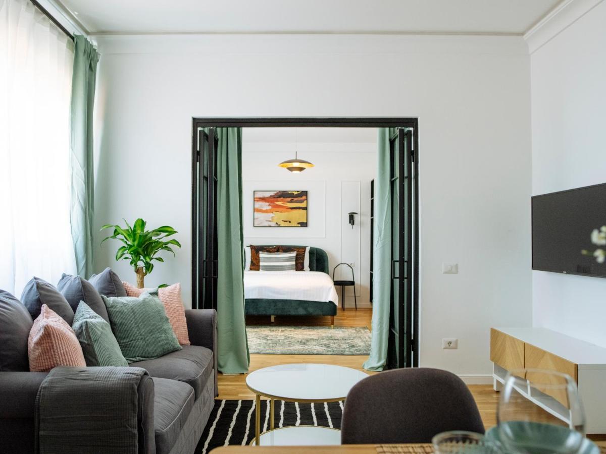 Sunny 3br Midtown Flat - Amazing View Balcony דירה